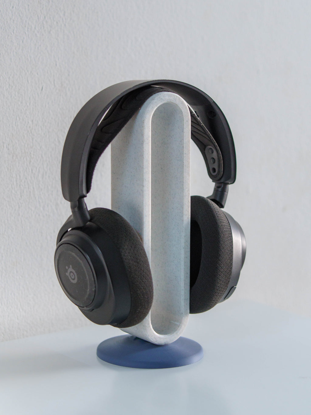 Echo 01 - Headphone Stand