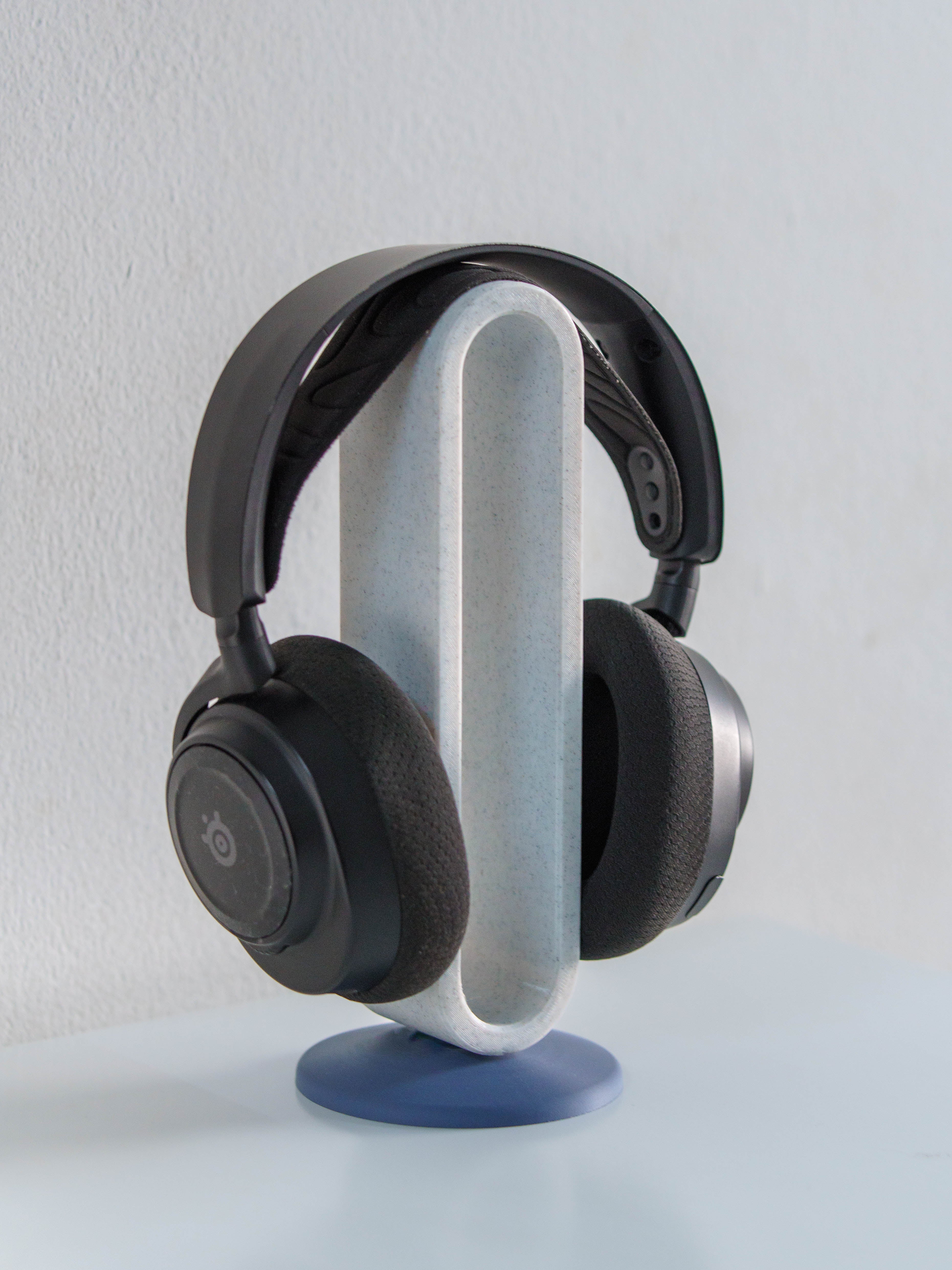 Echo 01 - Headphone Stand