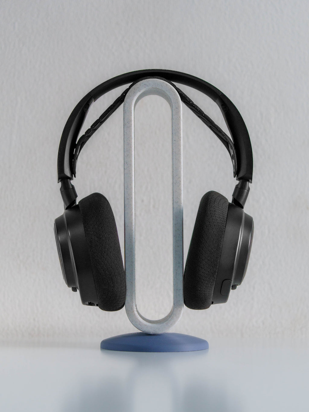 Echo 01 - Headphone Stand