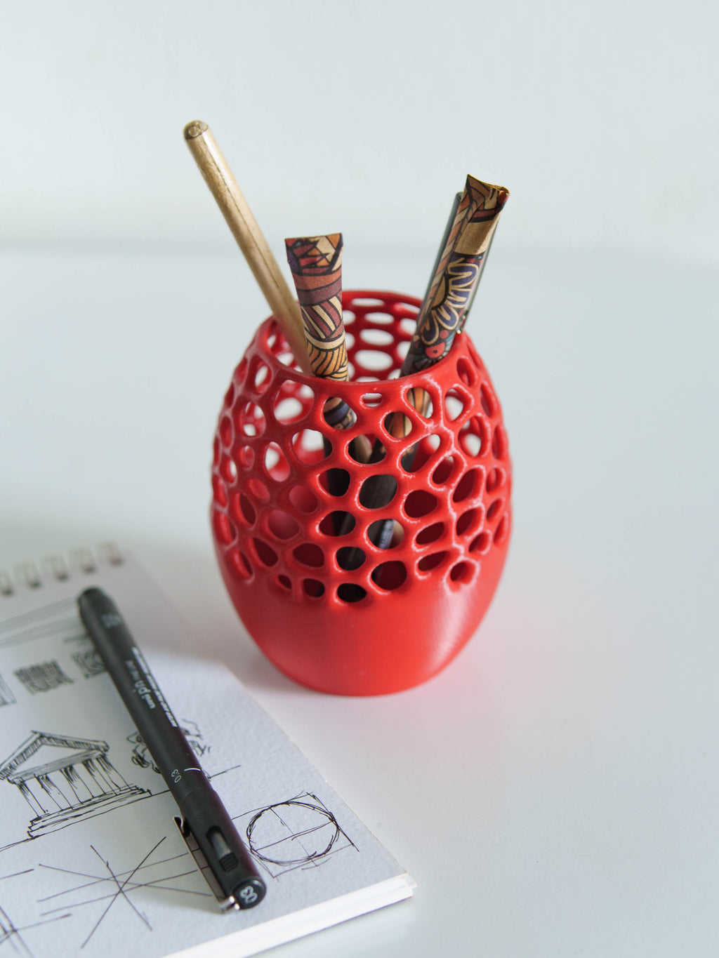 Mesh 01 - Pen Holder